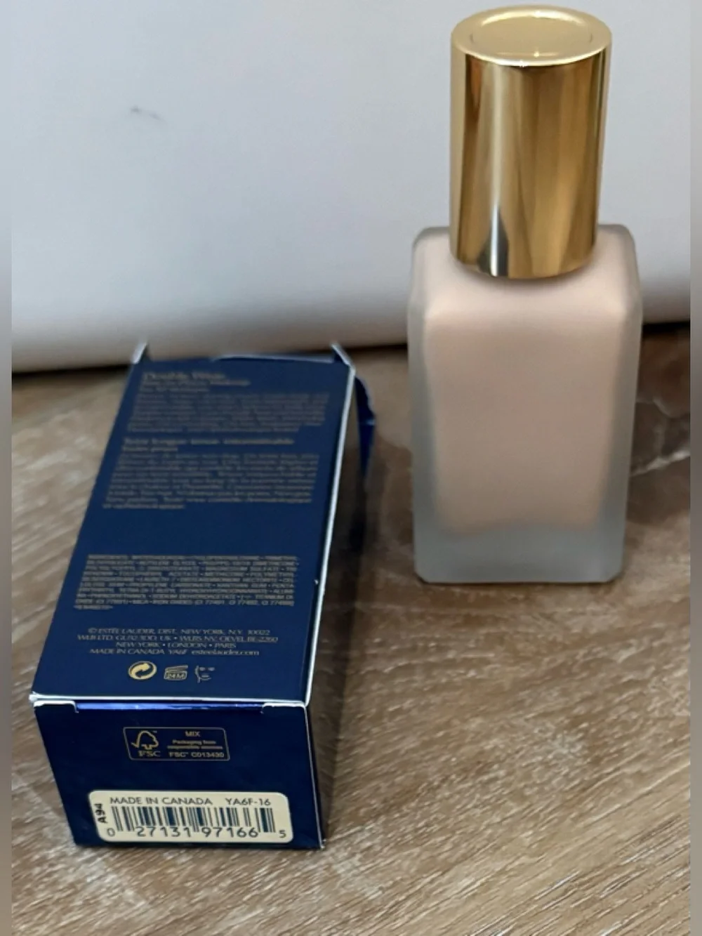 ESTEE LAUDER COLOR: 1N2 ECRU DOUBLE WEAR STAY IN PLACE MAKEUP FOUNDATION NEW NIB